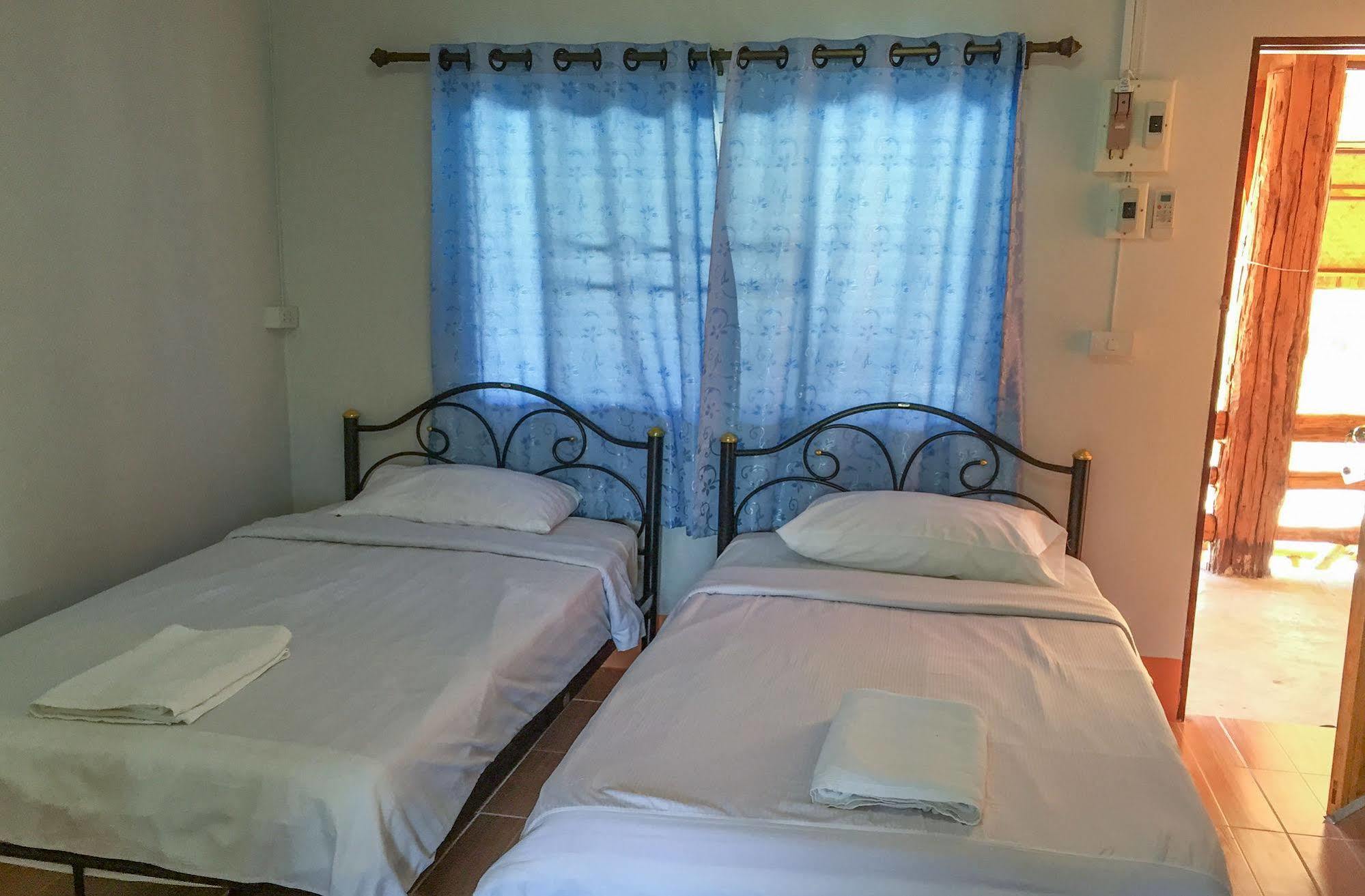 Baan Khue Wieng Resort Mae Sariang Εξωτερικό φωτογραφία